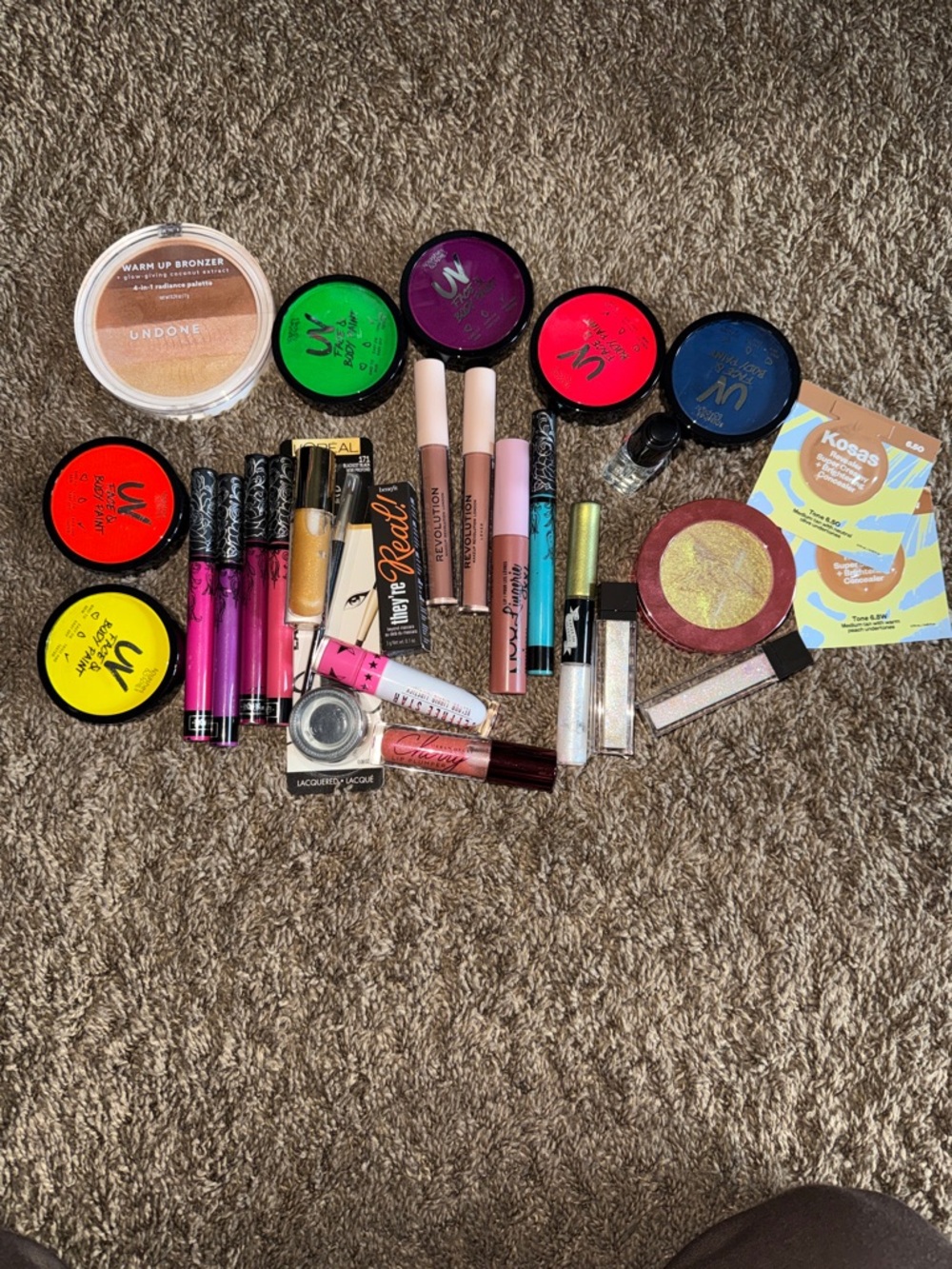 Makeup bundle used-some new-see pics for items-everything included x27 as is